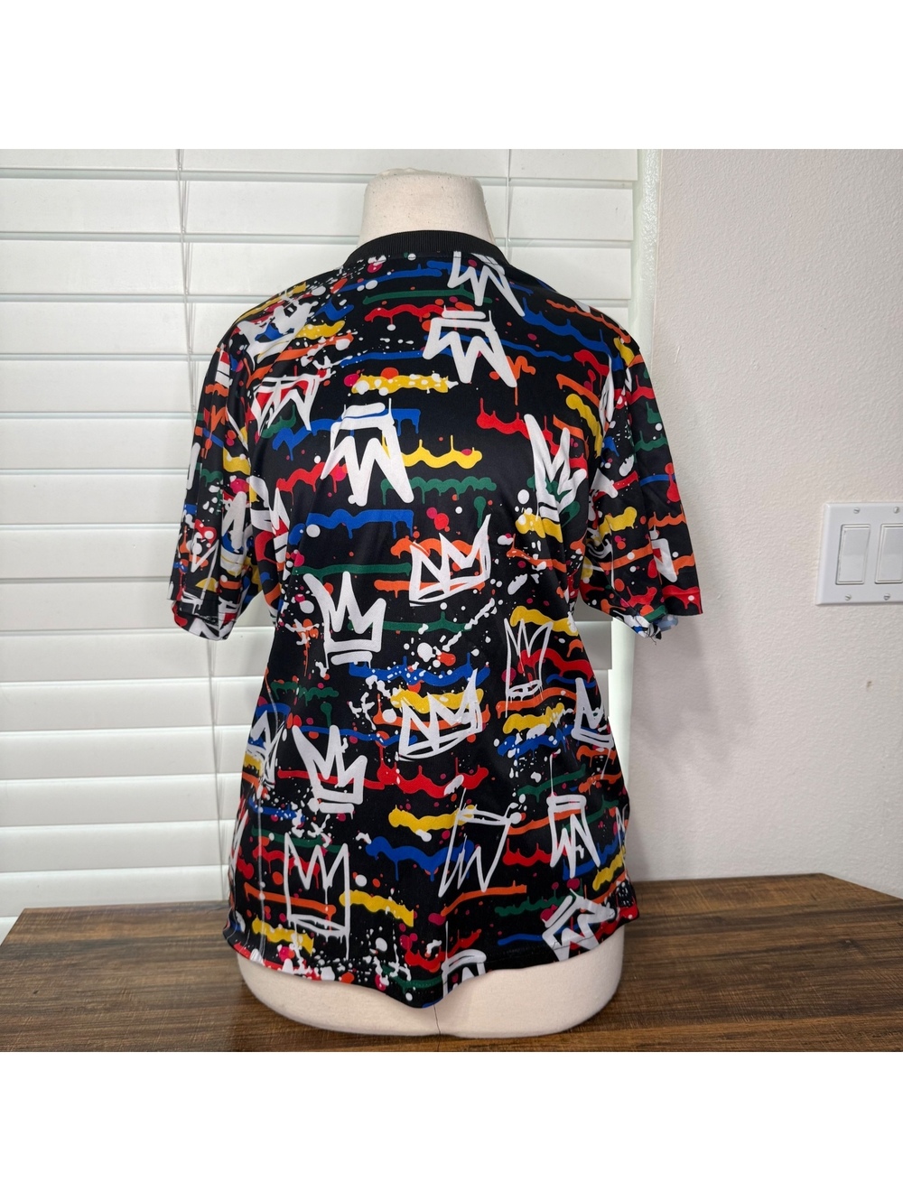 Fresh Graphic Print Polyester T-Shirt Size Small